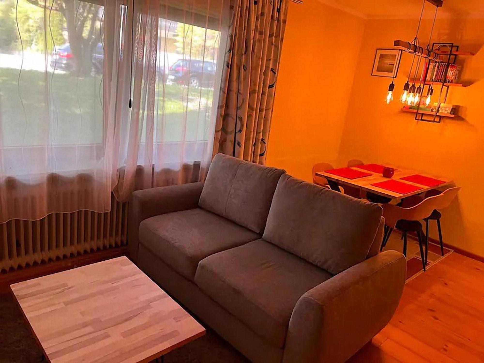 Schnuckeliges Appartement In Prien Am Chiemsee Exterior foto